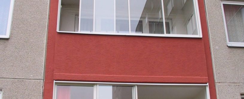 Rámové zasklívání balkonů a lodžií