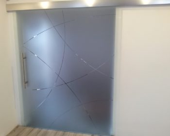 Posuvné celoskleněné dveře MIJADOOR